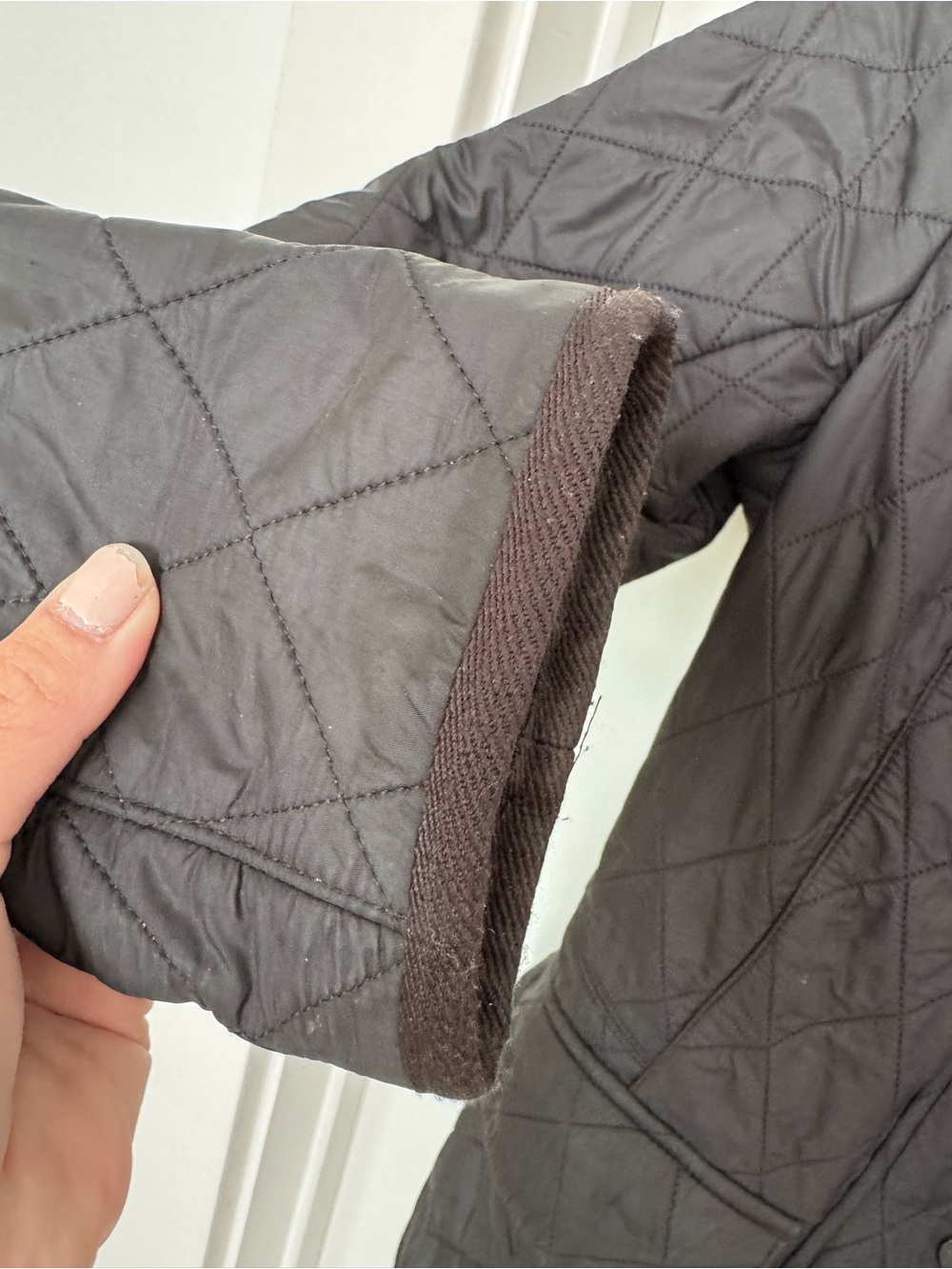 Barbour Quilted Cavalry Jacket in Black - Picture 6 of 7